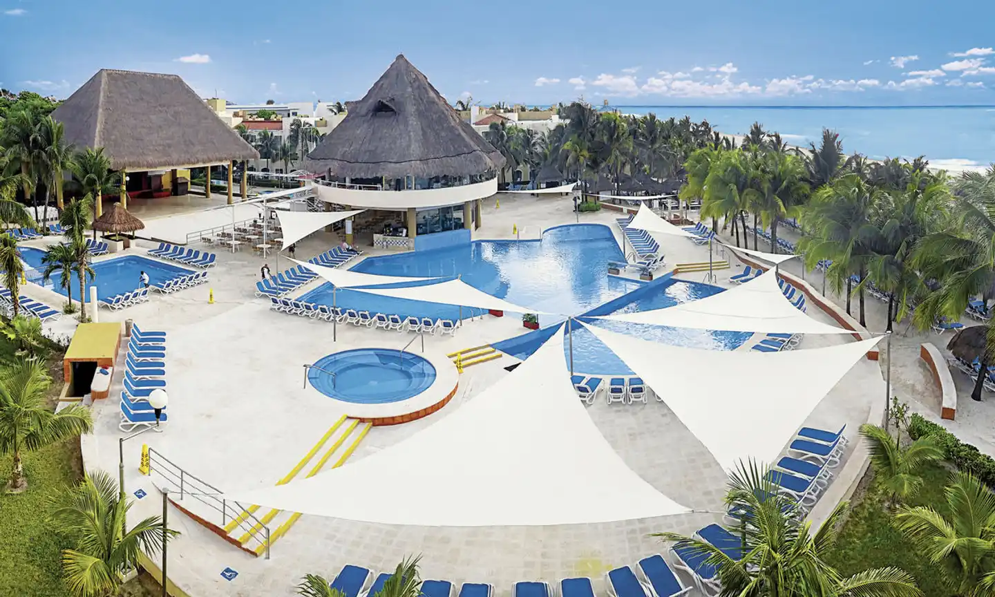 Viva Maya by Wyndham Pool