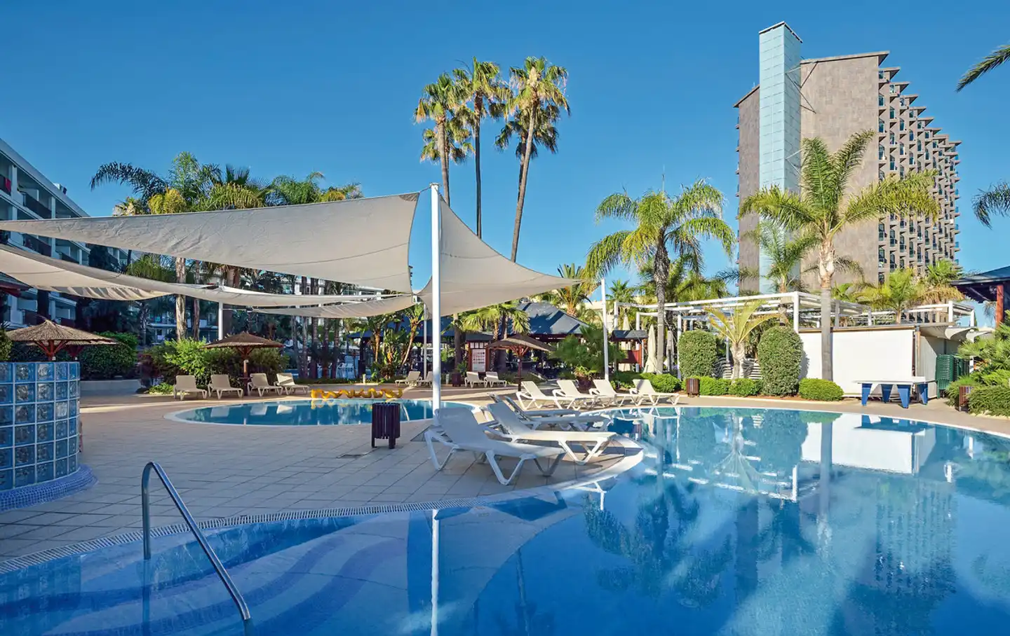 Sol Príncipe Pool