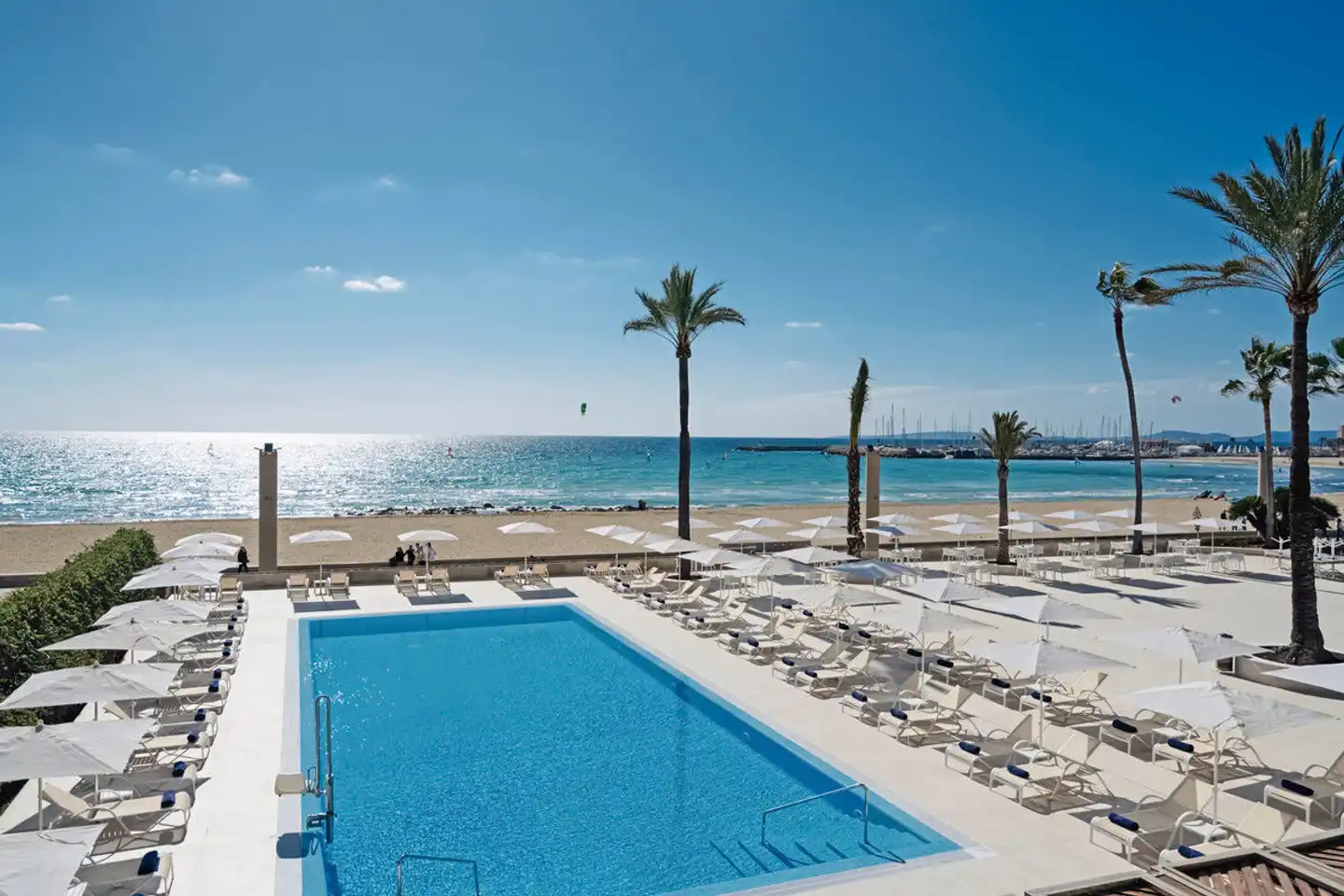 THB El Cid Pool