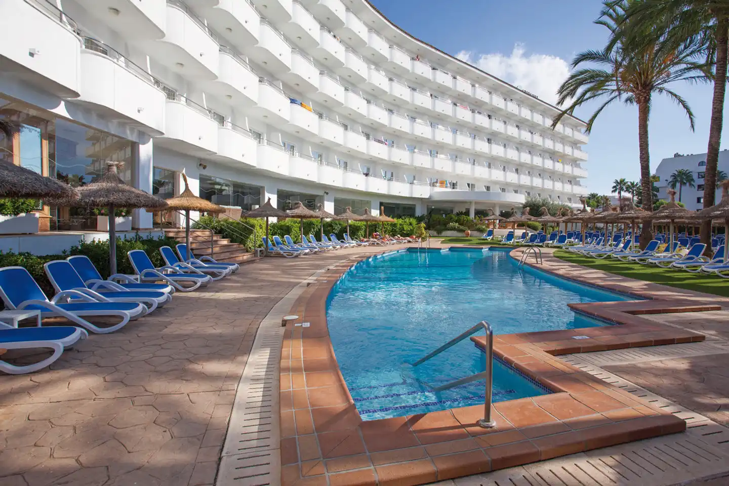 Grupotel Maritimo Pool