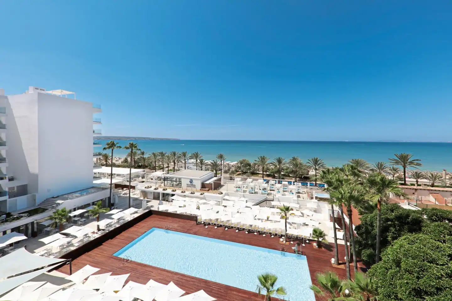 Iberostar Waves Bahia de Palma Aussenansicht