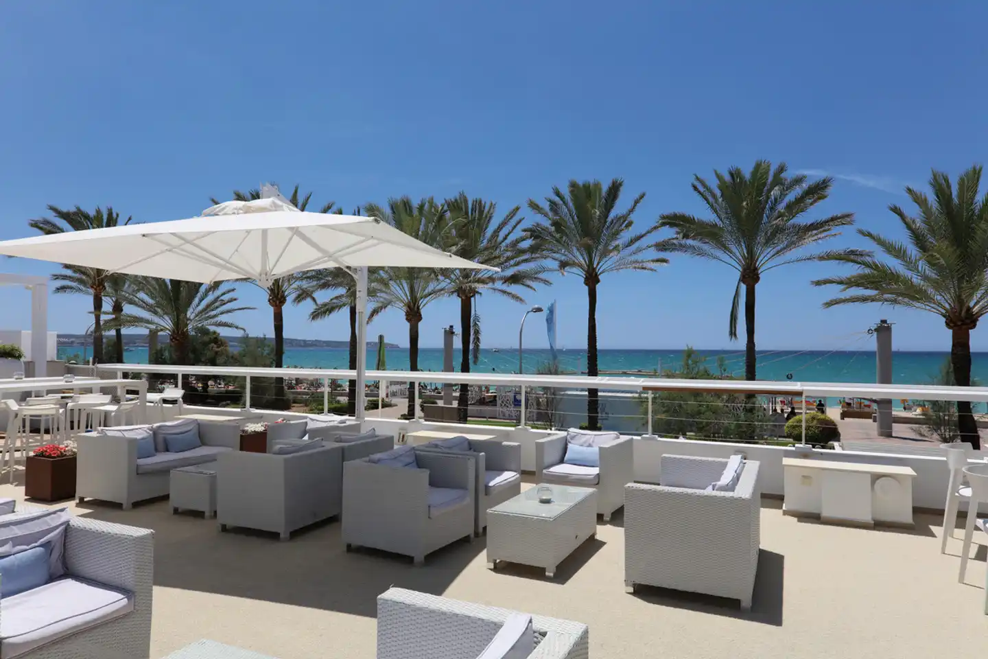 Iberostar Waves Bahia de Palma Terrasse