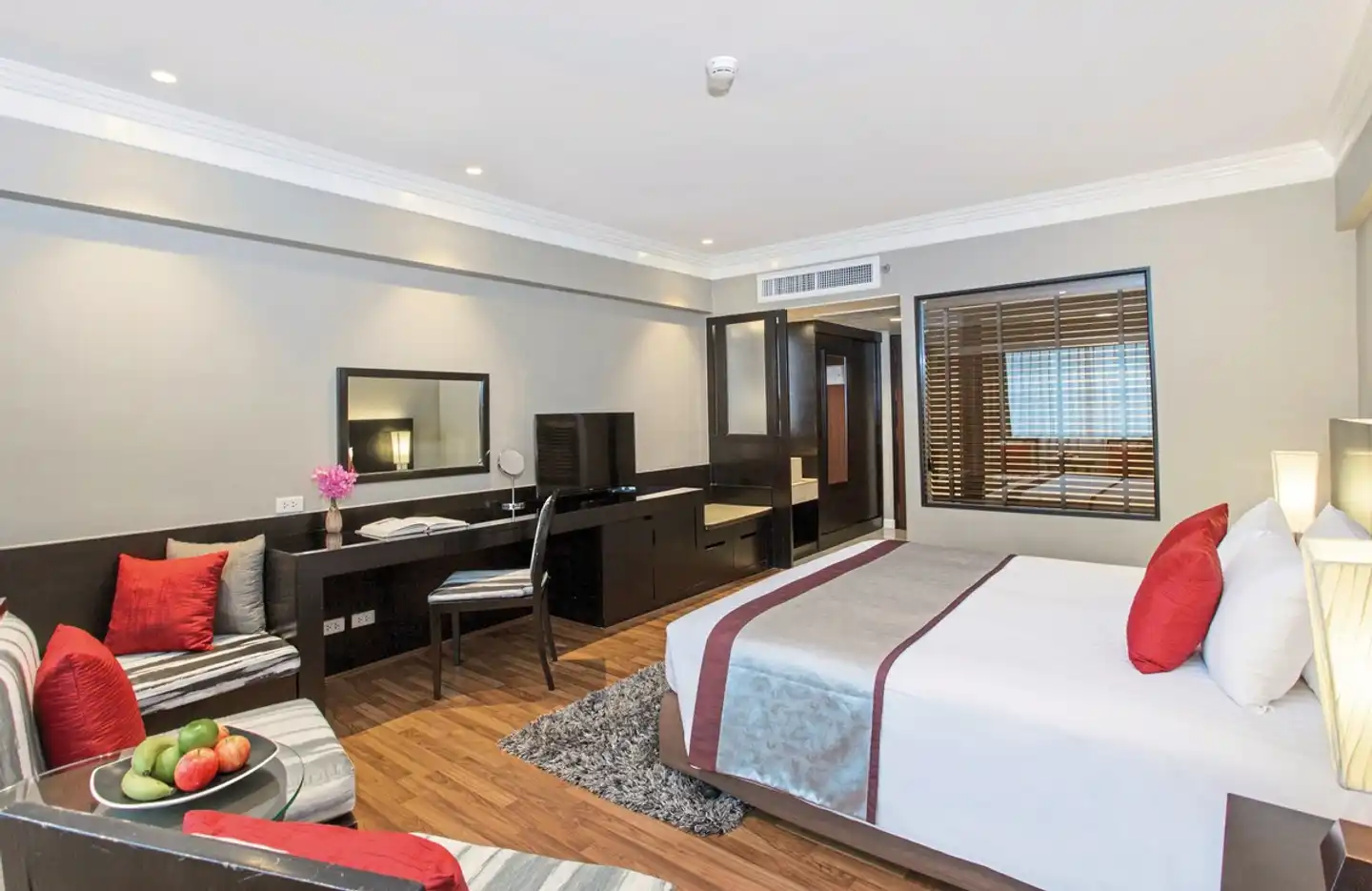 Ramada Plaza by Wyndham Menam Riverside Wohnbeispiel