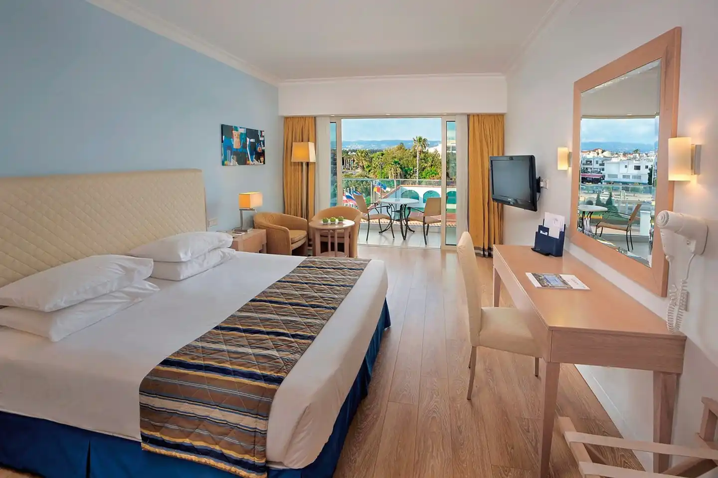 Olympic Lagoon Resort Paphos Wohnbeispiel