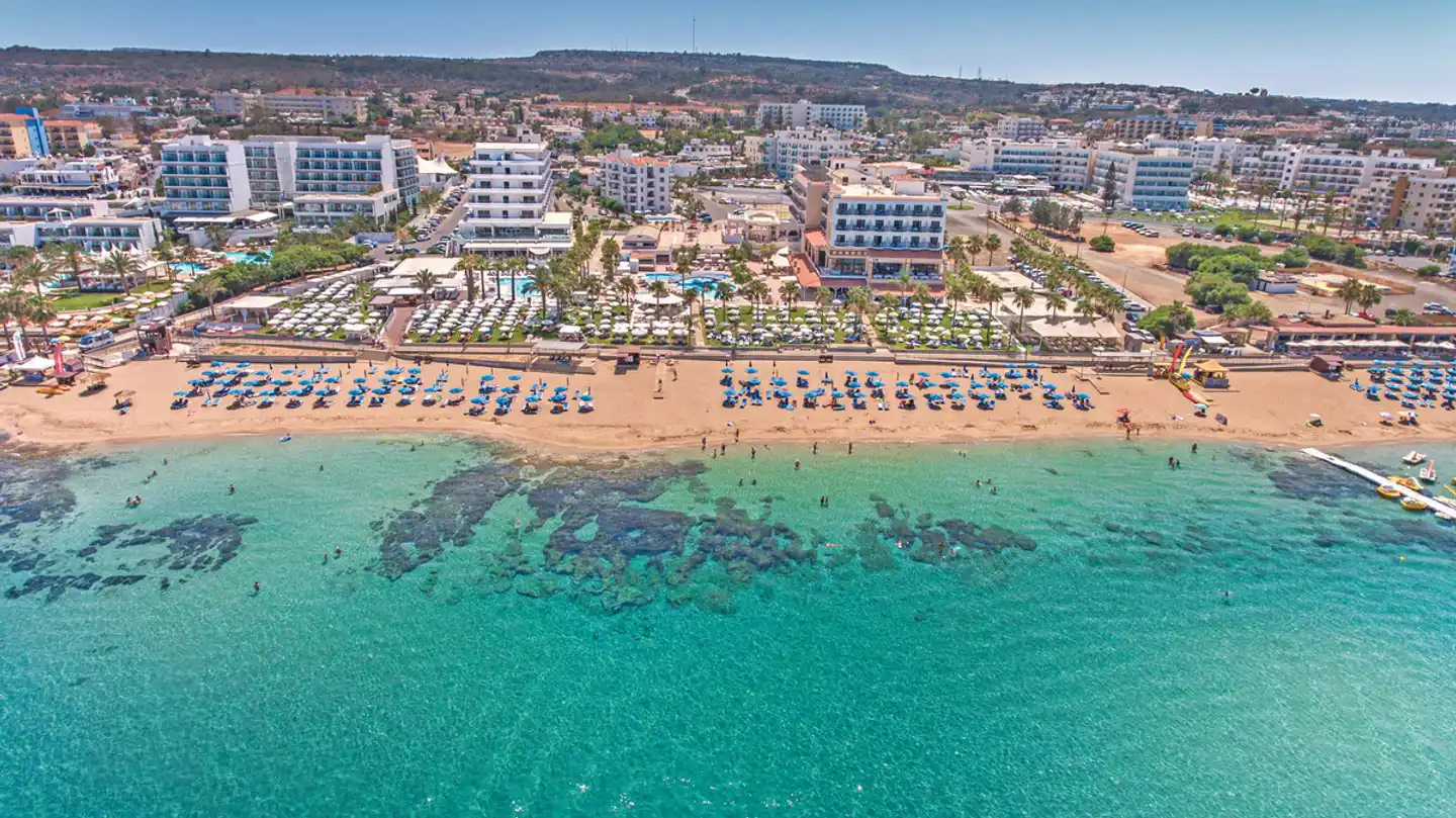 Vrissiana Beach Hotel Aussenansicht