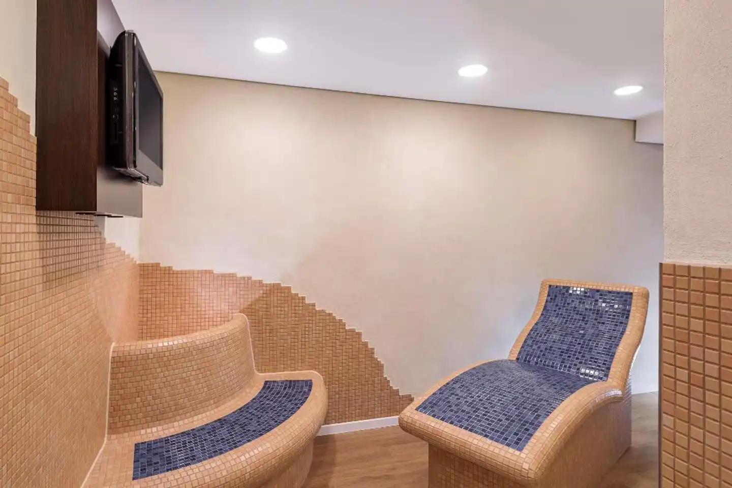 NH Berlin-Alexanderplatz Wellness