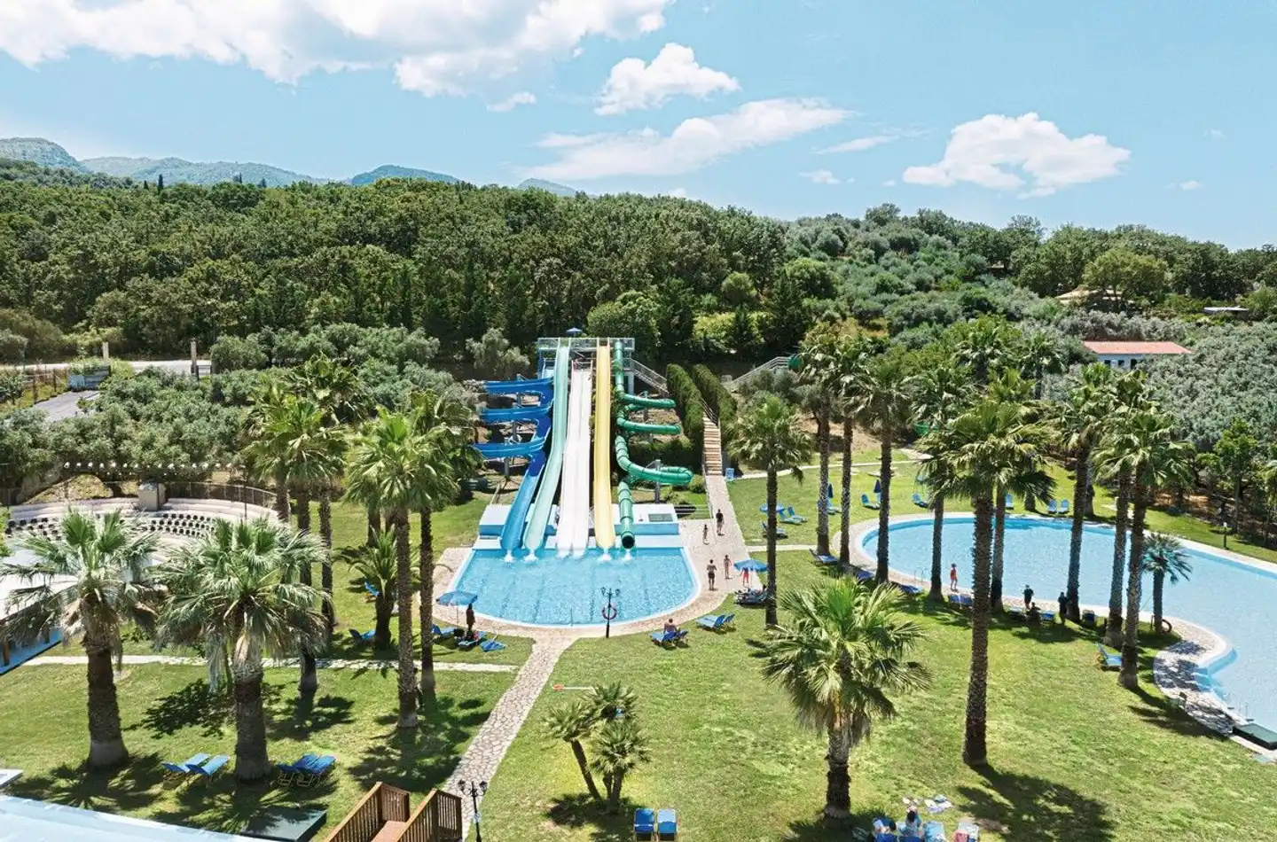 Grecotel LUXME Costa Botanica Aussenansicht