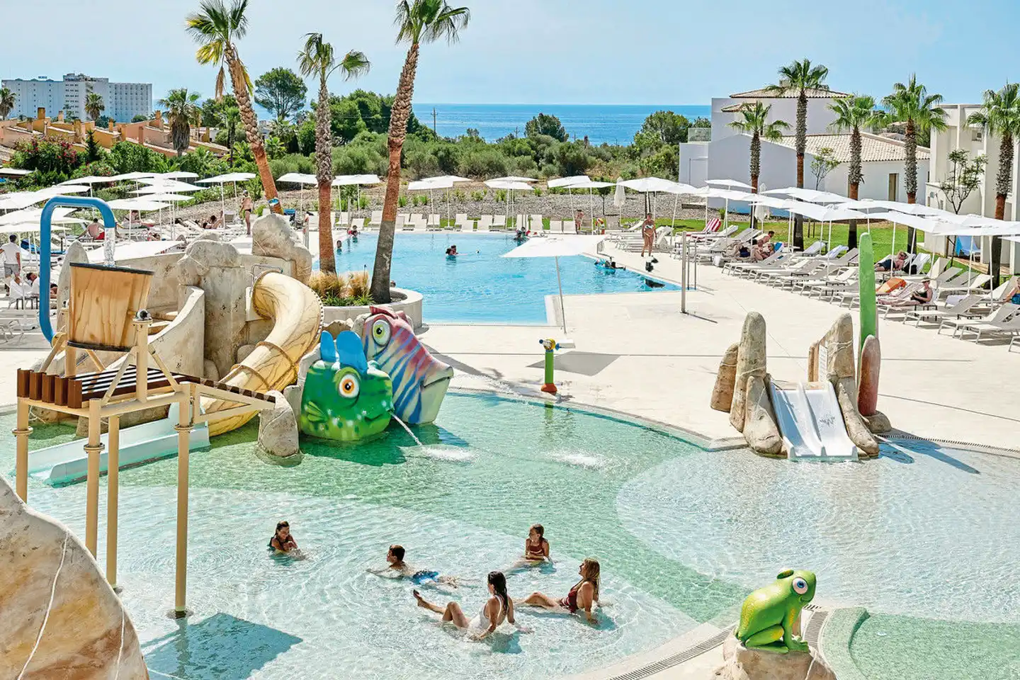 Iberostar Waves Cala Domingos Pool