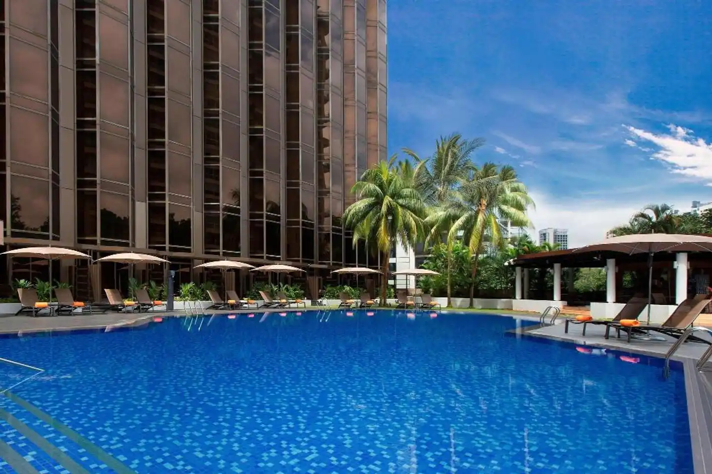 Sheraton Towers Singapore Pool
