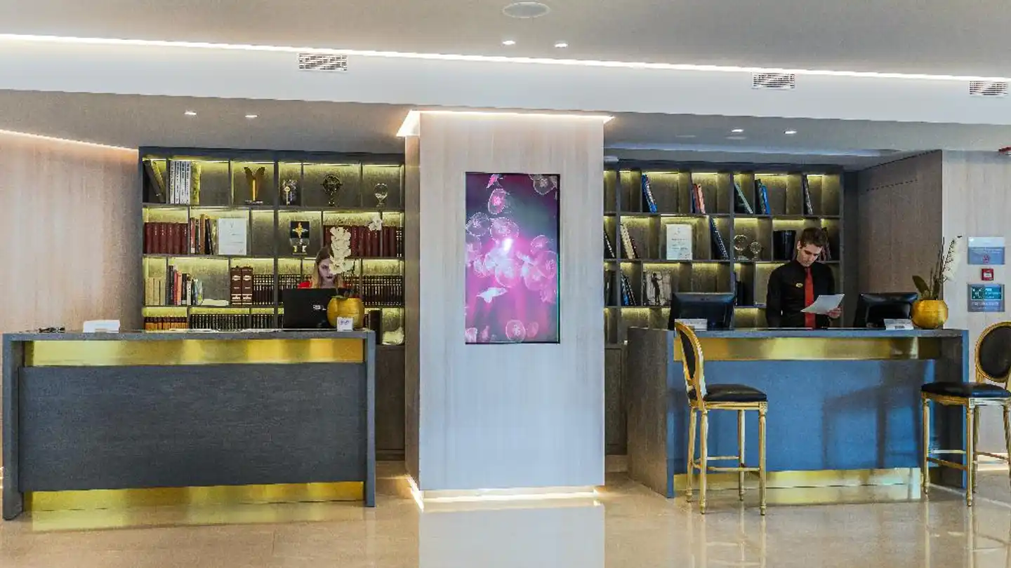 St. George Lycabettus Boutique Hotel Bar