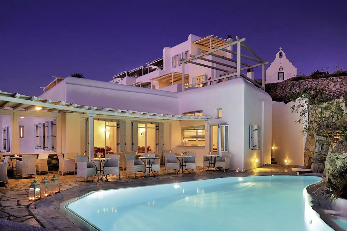 Deliades Pool
