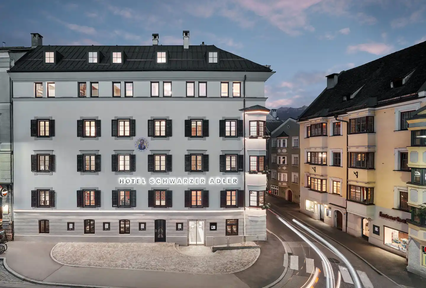 Hotel Schwarzer Adler Aussenansicht
