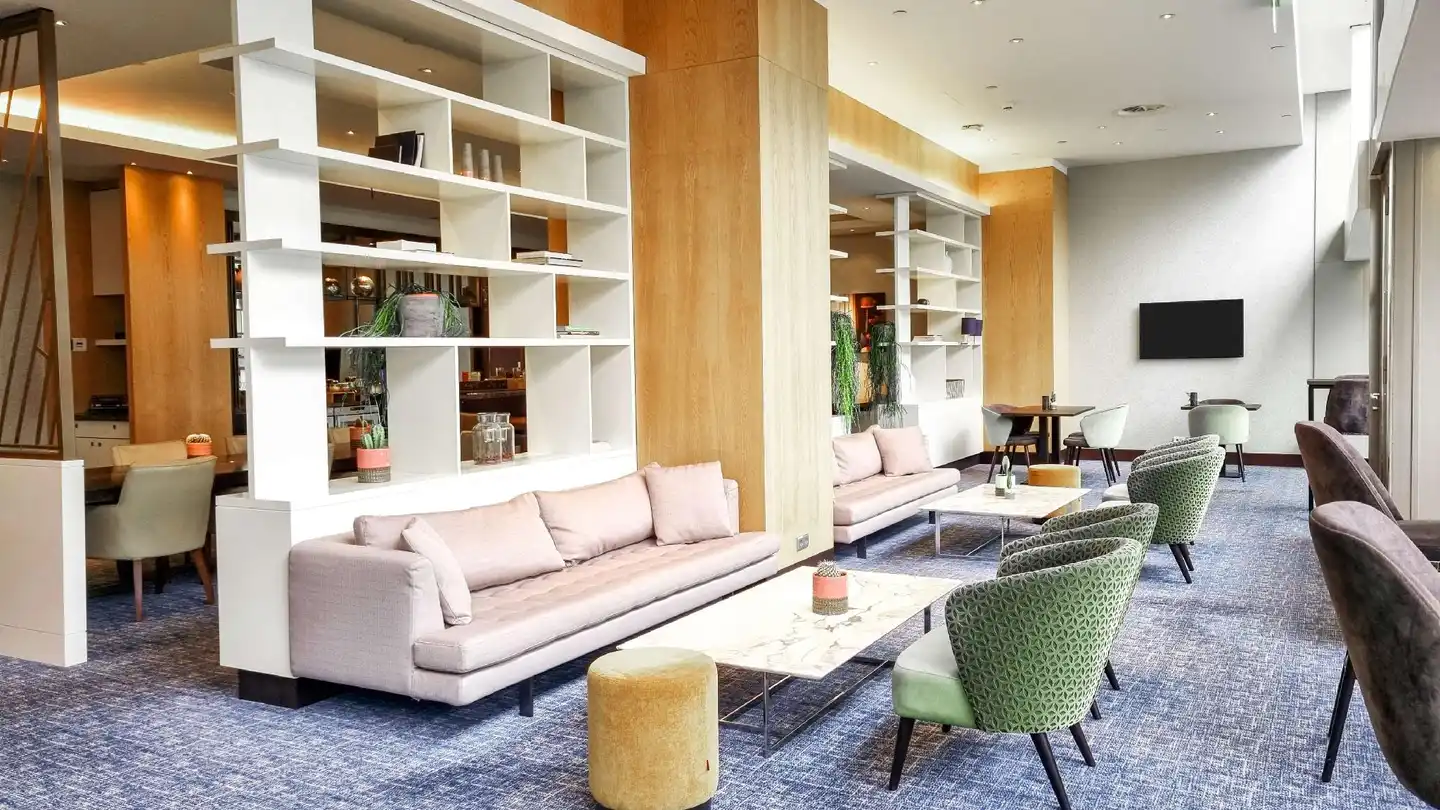 Hilton Rotterdam Lobby