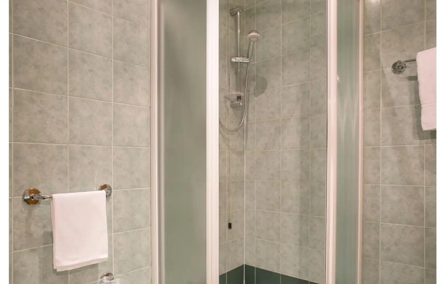 Hotel Nasco Badezimmer