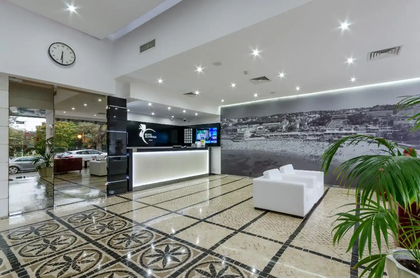 Alvorada Lobby