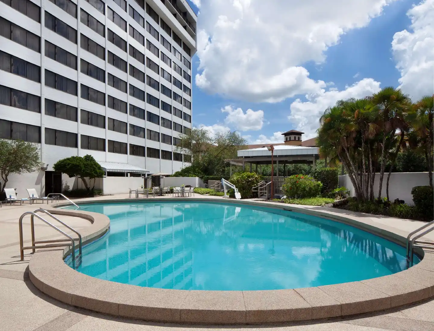 Hilton Tampa Airport Westshore Pool