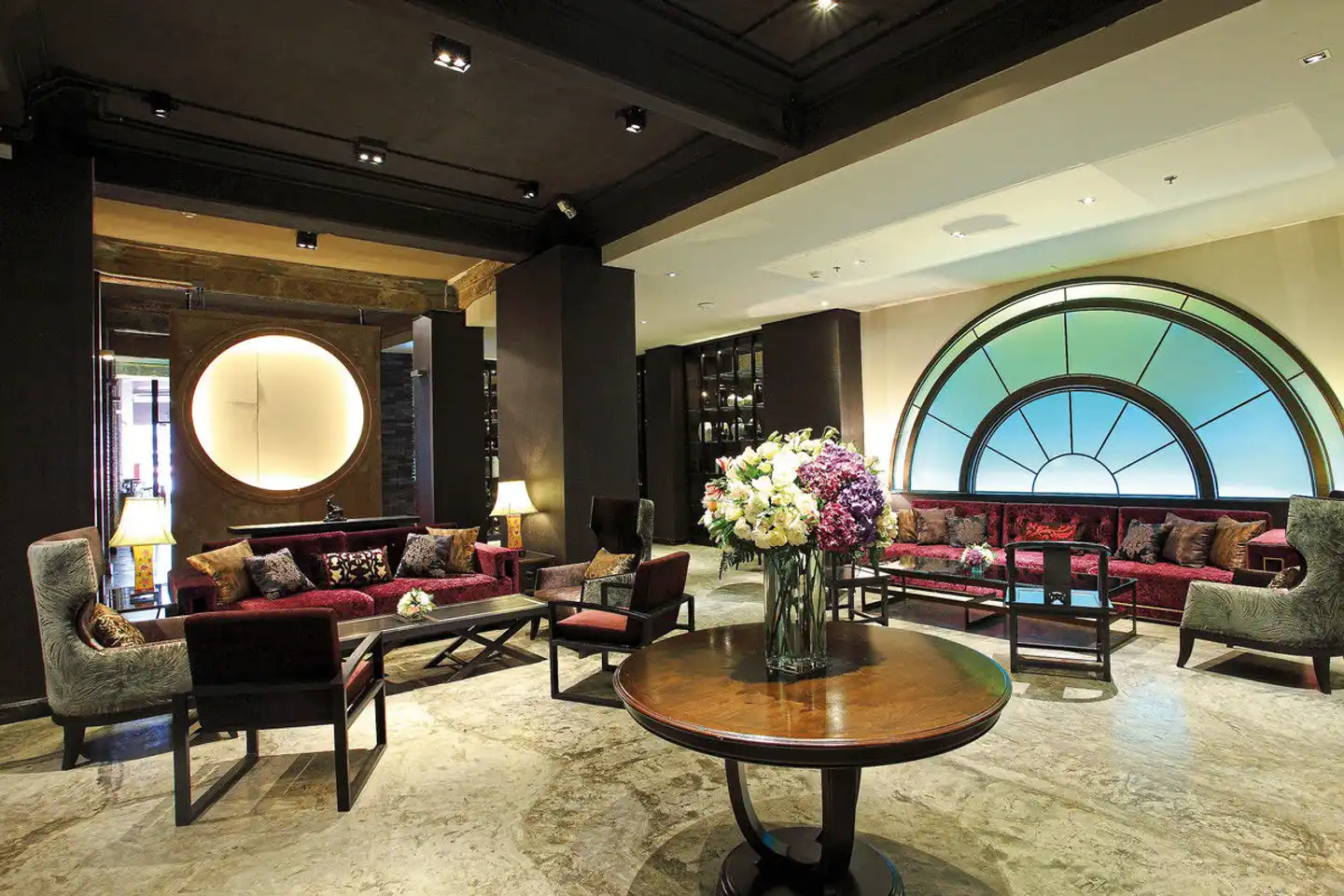 Shanghai Mansion Bangkok Lobby