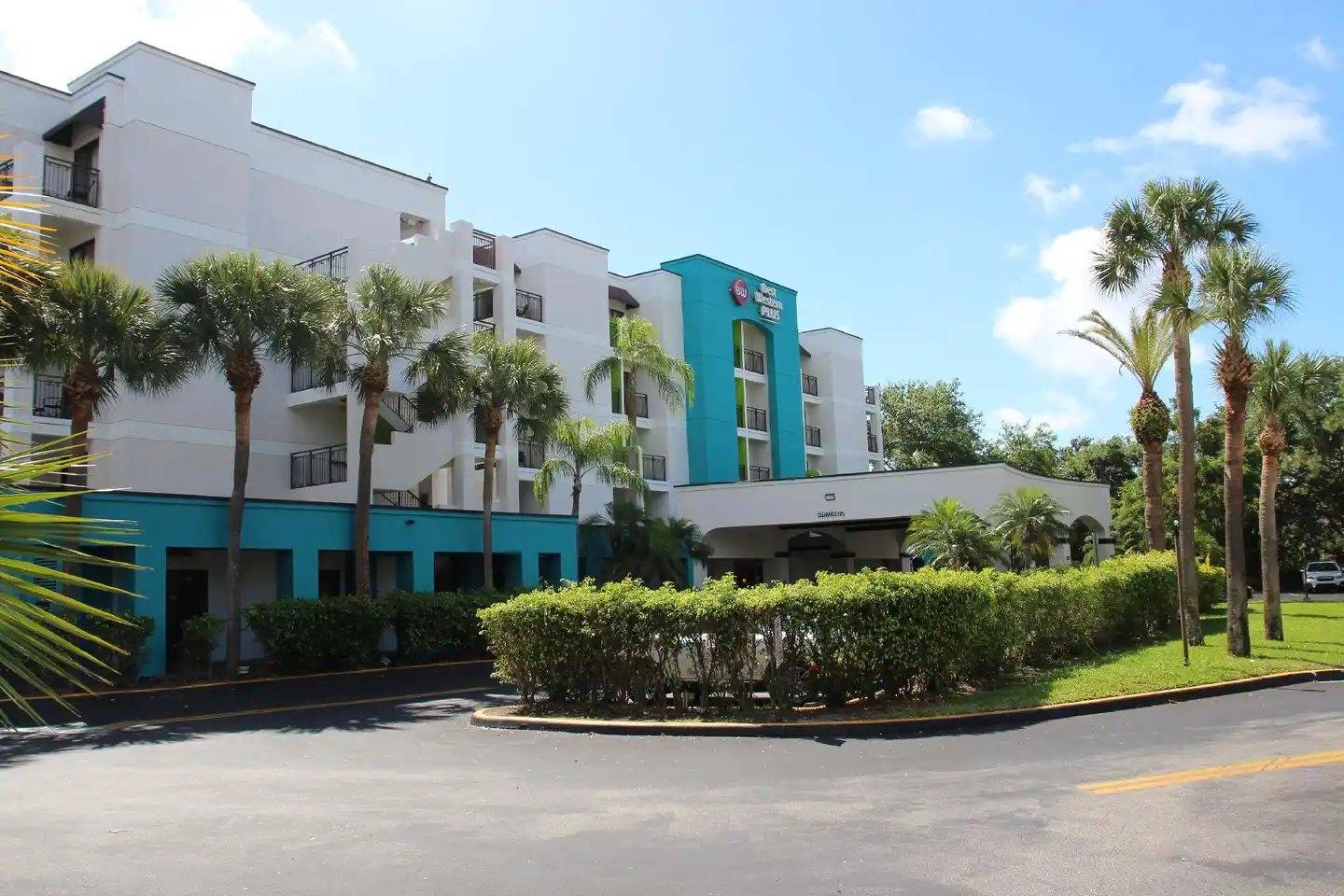 Best Western Plus Deerfield Beach Hotel & Suites Aussenansicht