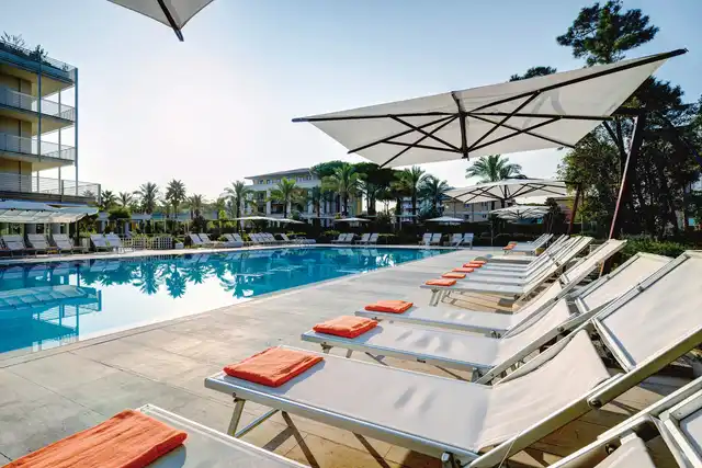 Versilia Lido UNA Esperienze Pool