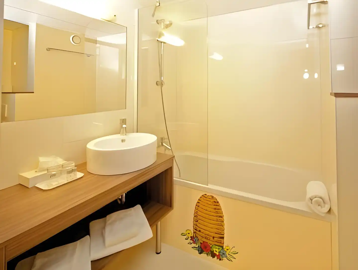 Best Western Smart Hotel Badezimmer