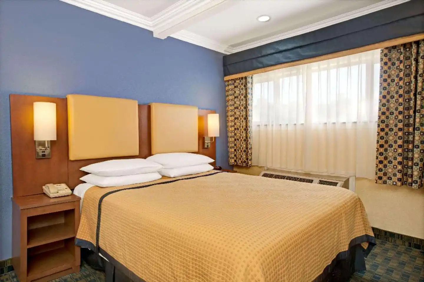 Days Inn by Wyndham San Francisco - Lombard Wohnbeispiel