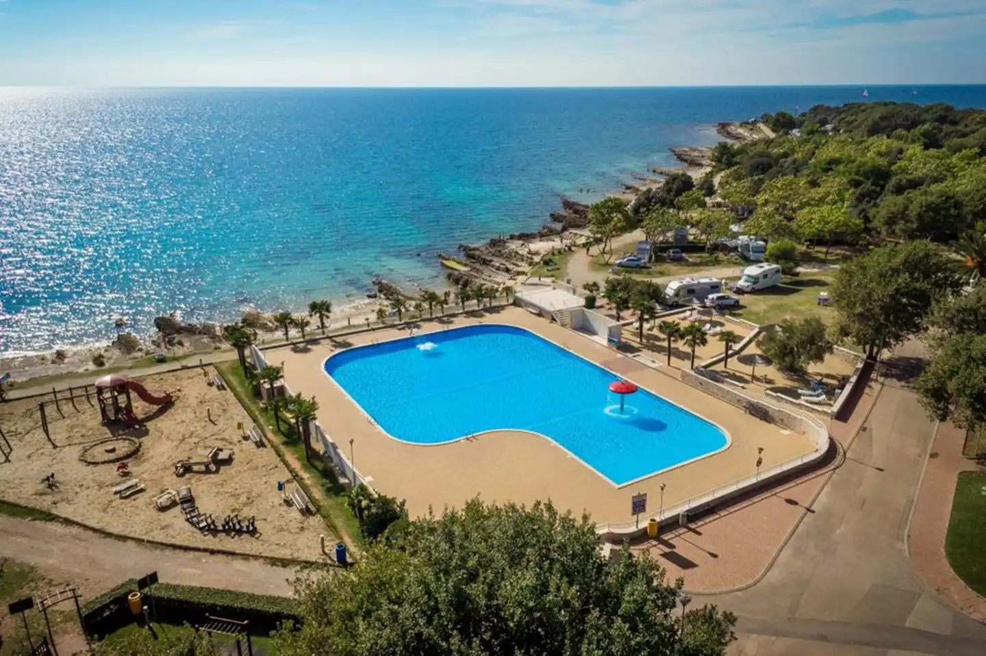 Camping Ulika Mobile Homes FKK Ulika Pool