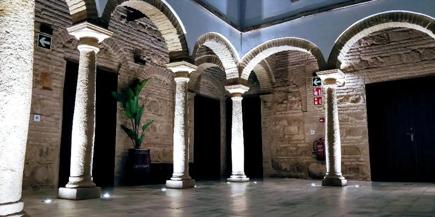 Patios del Orfebre Aussenansicht