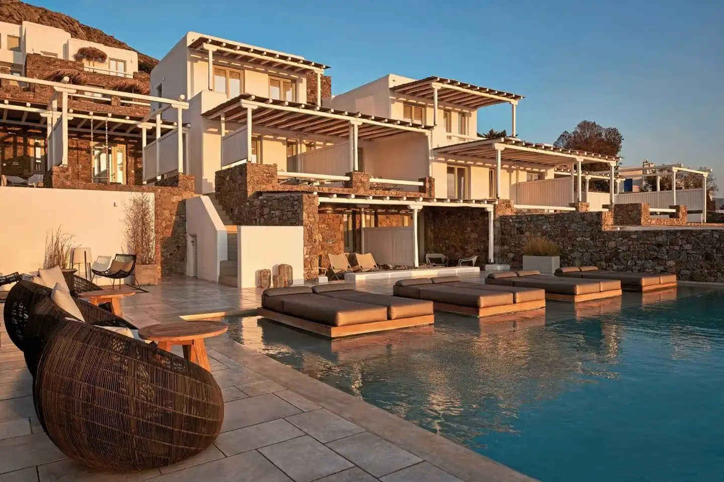 Mykonos Bliss Cozy Suites Pool
