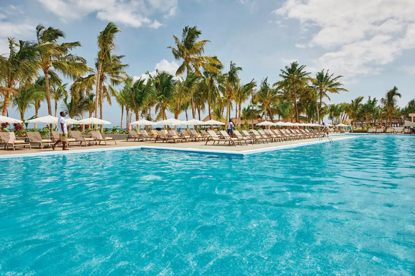 RIU Jambo Pool
