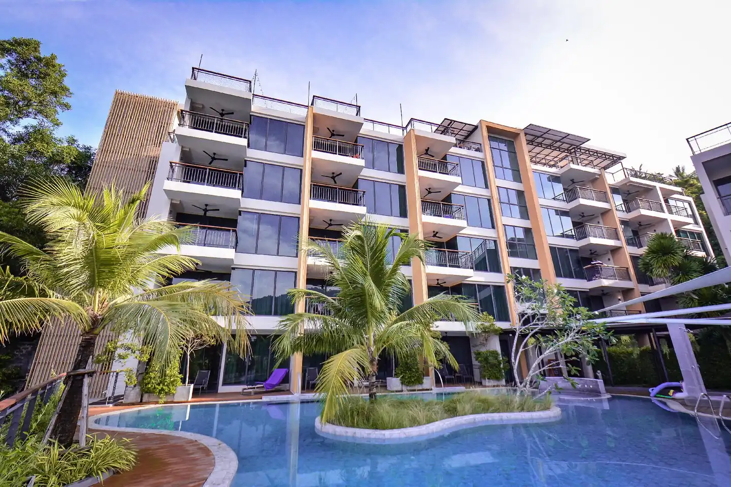 Skyview Resort Phuket Patong Beach Aussenansicht
