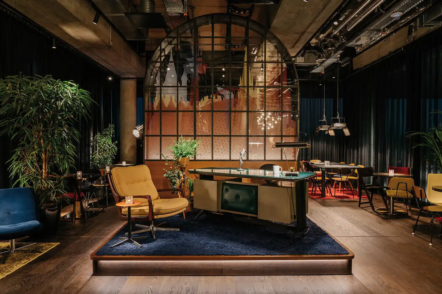 Ruby Ella Hotel Cologne Lobby