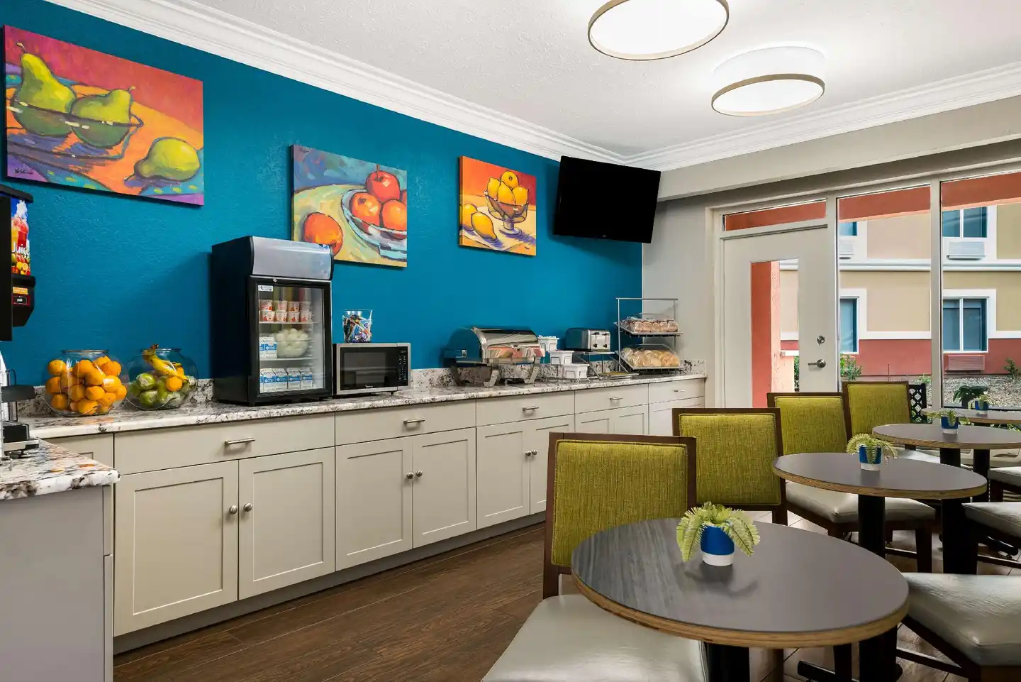 SureStay Plus Hotel by Best Western The Villages Bar