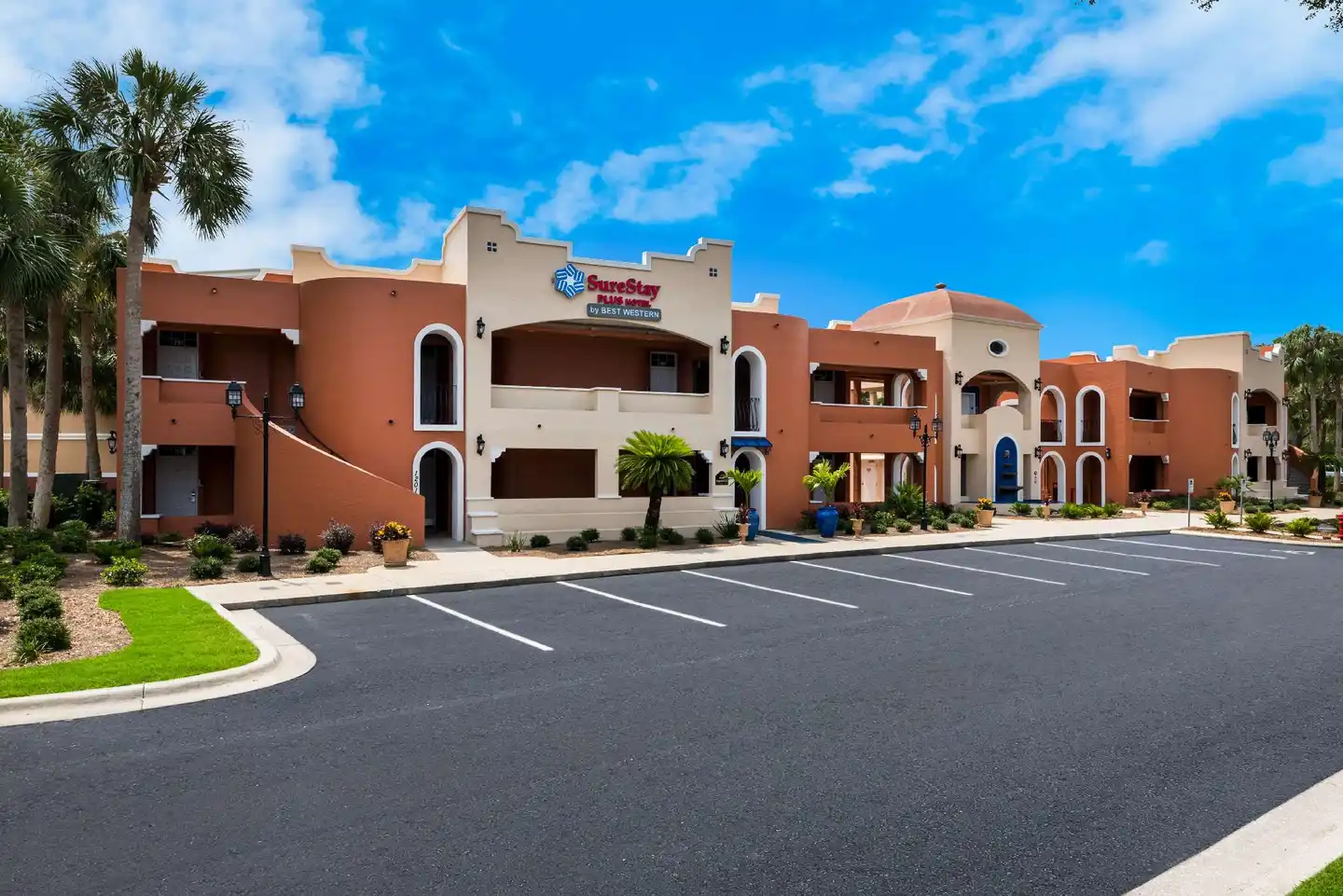 SureStay Plus Hotel by Best Western The Villages Aussenansicht