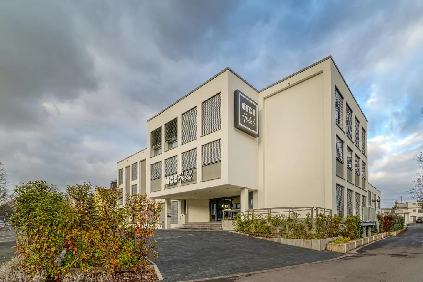 Vienna House Easy by Wyndham Bonn Aussenansicht