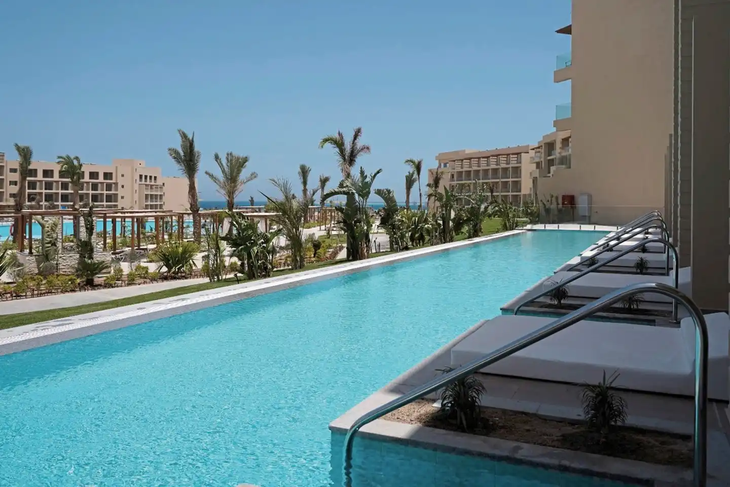 JAZ Elite Asteria POOL