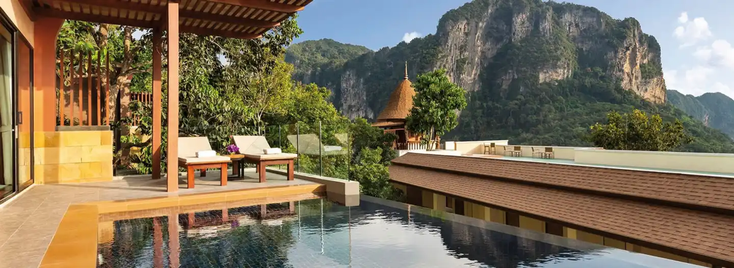 AVANI Ao Nang Cliff Krabi Resort Aussenansicht