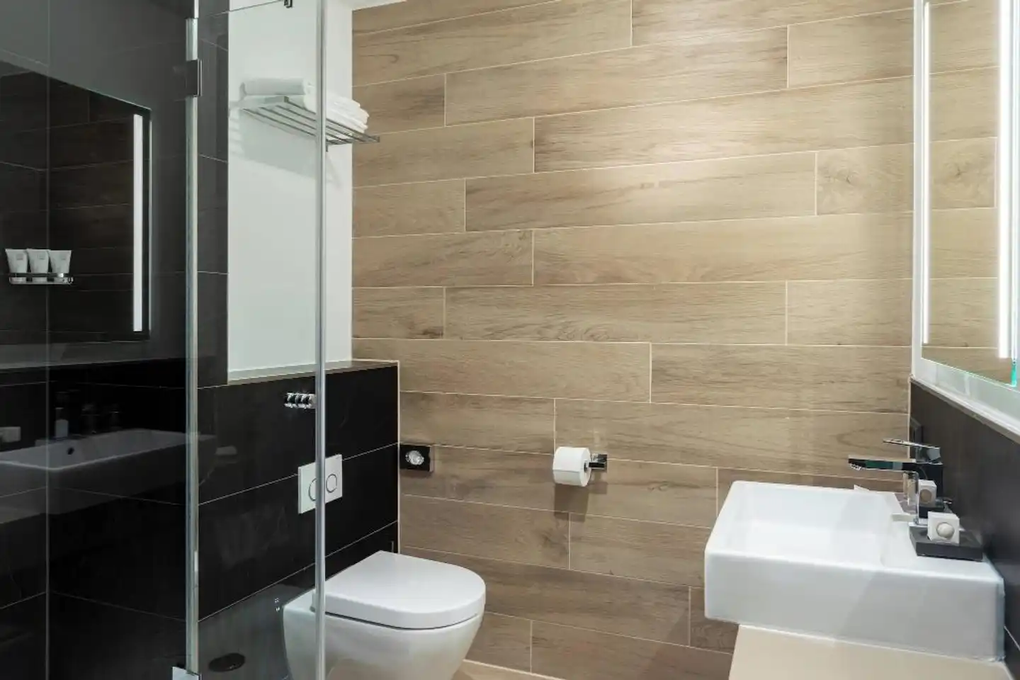 AC Hotel by Marriott Mainz Badezimmer