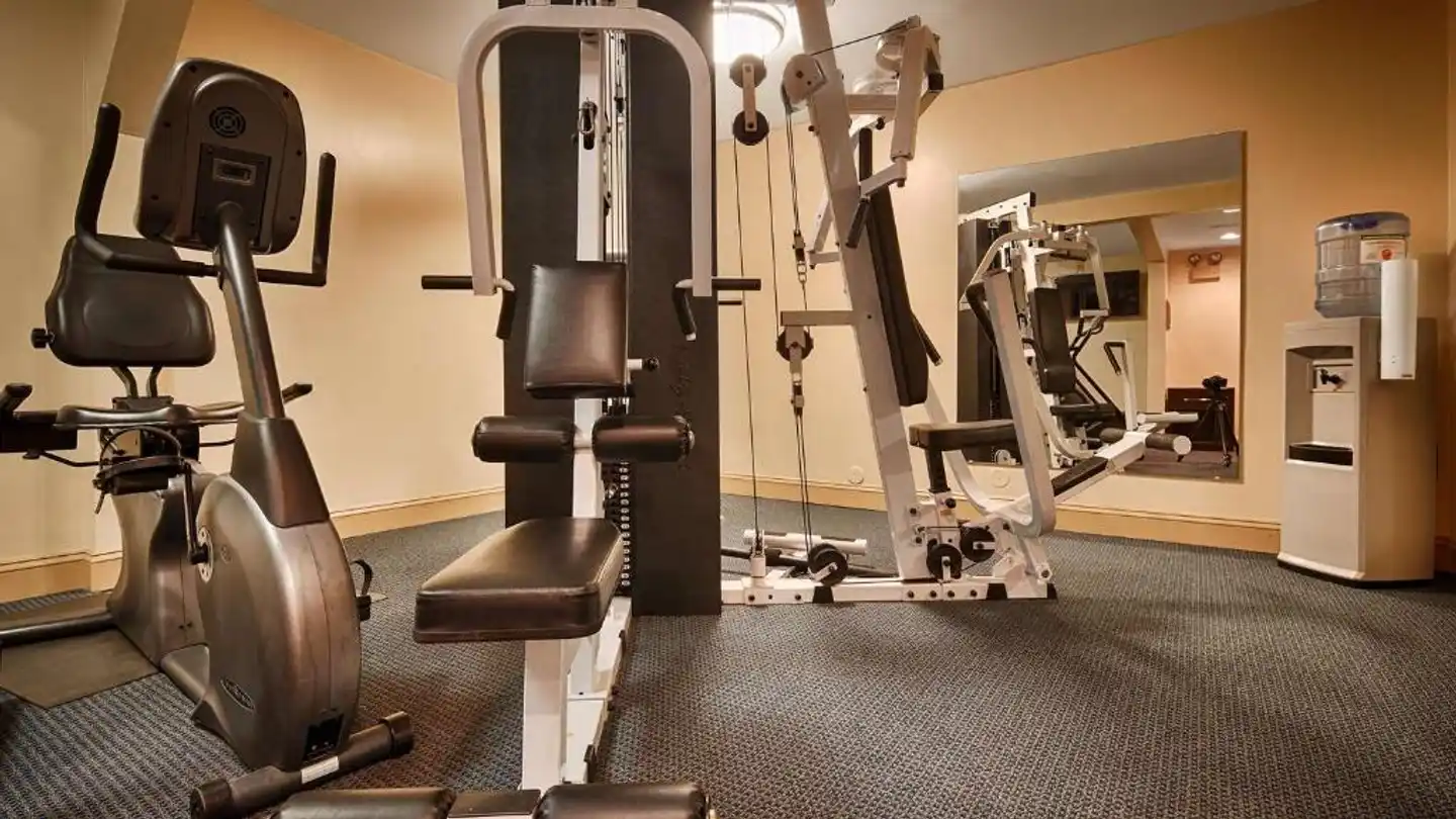 Best Western Plus Coastline Inn Sport und Entertainment