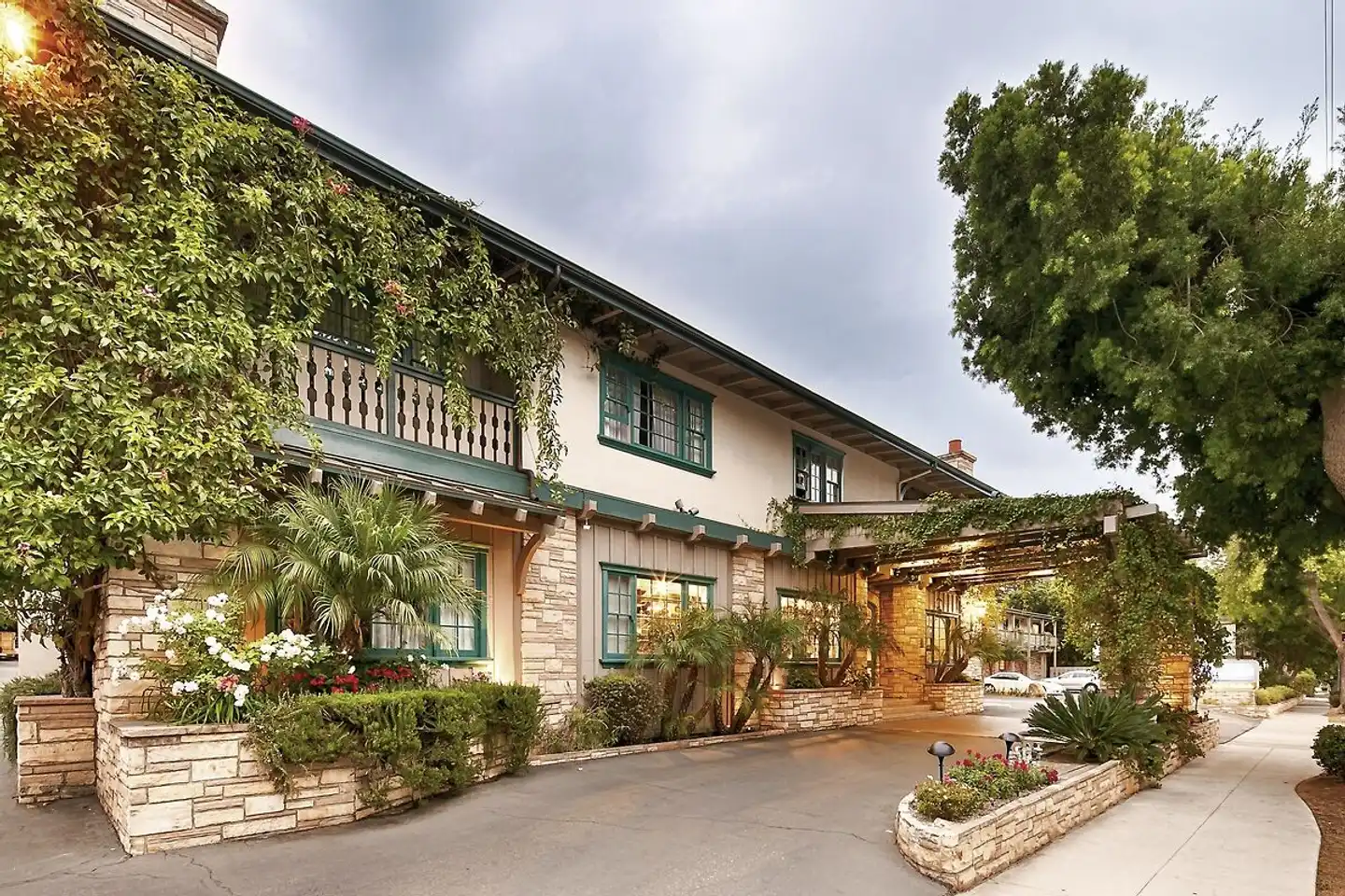 Best Western Plus Santa Barbara Aussenansicht