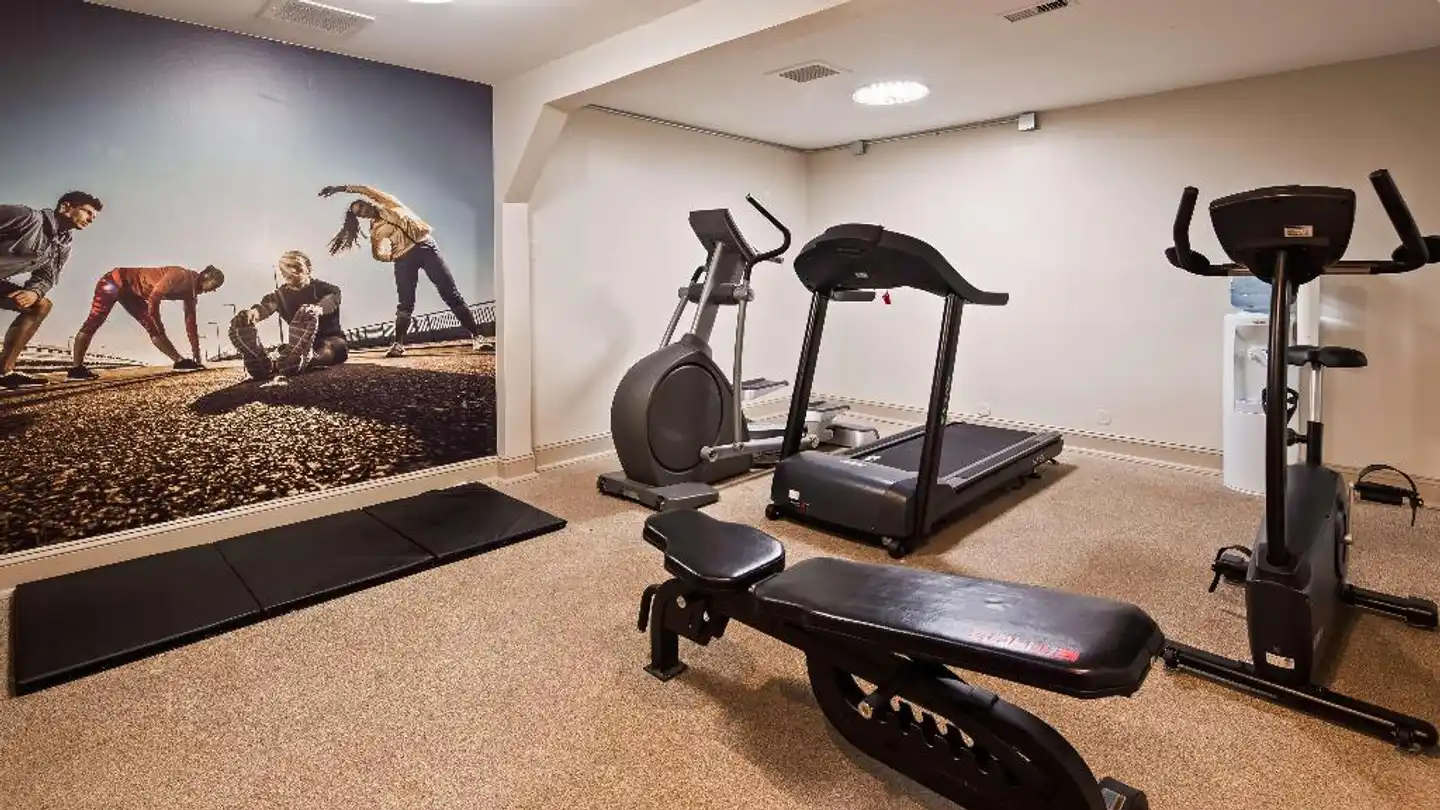 Best Western Plus Coastline Inn Sport und Entertainment