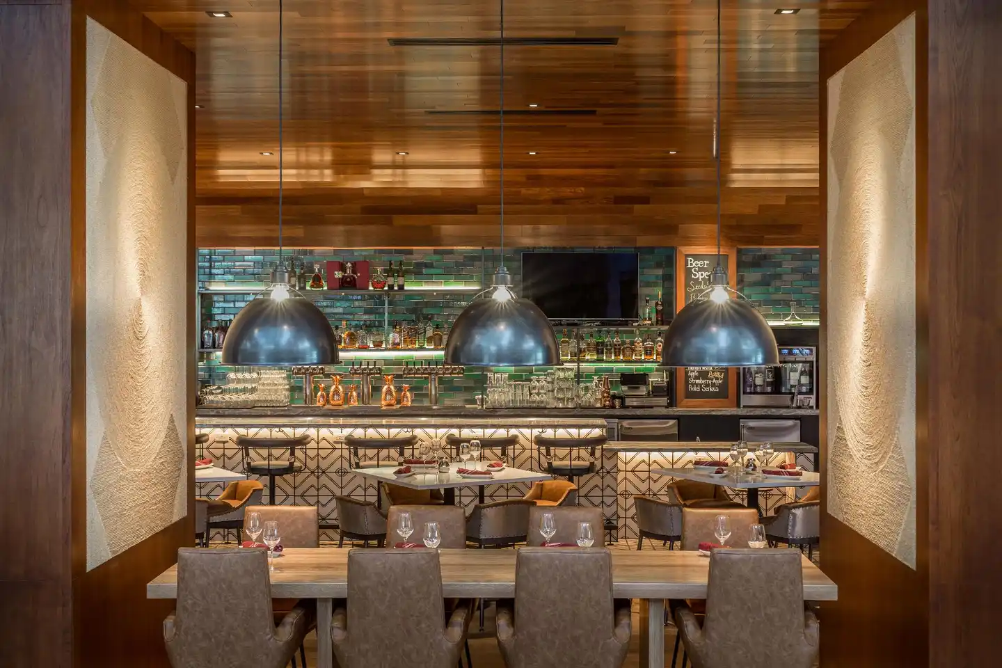 Portola Hotel & Spa at Monterey Bay Bar