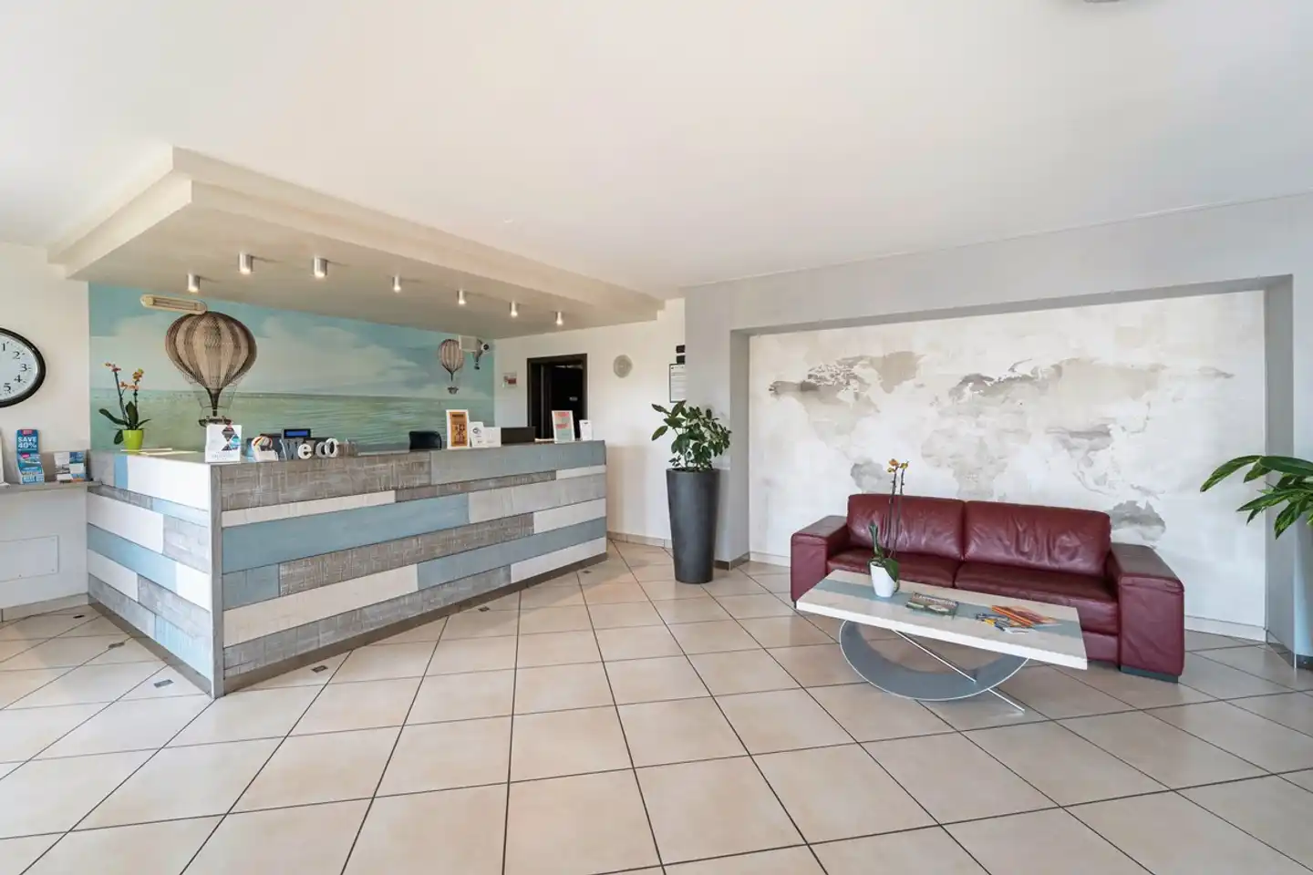 Splendid Sole Lobby