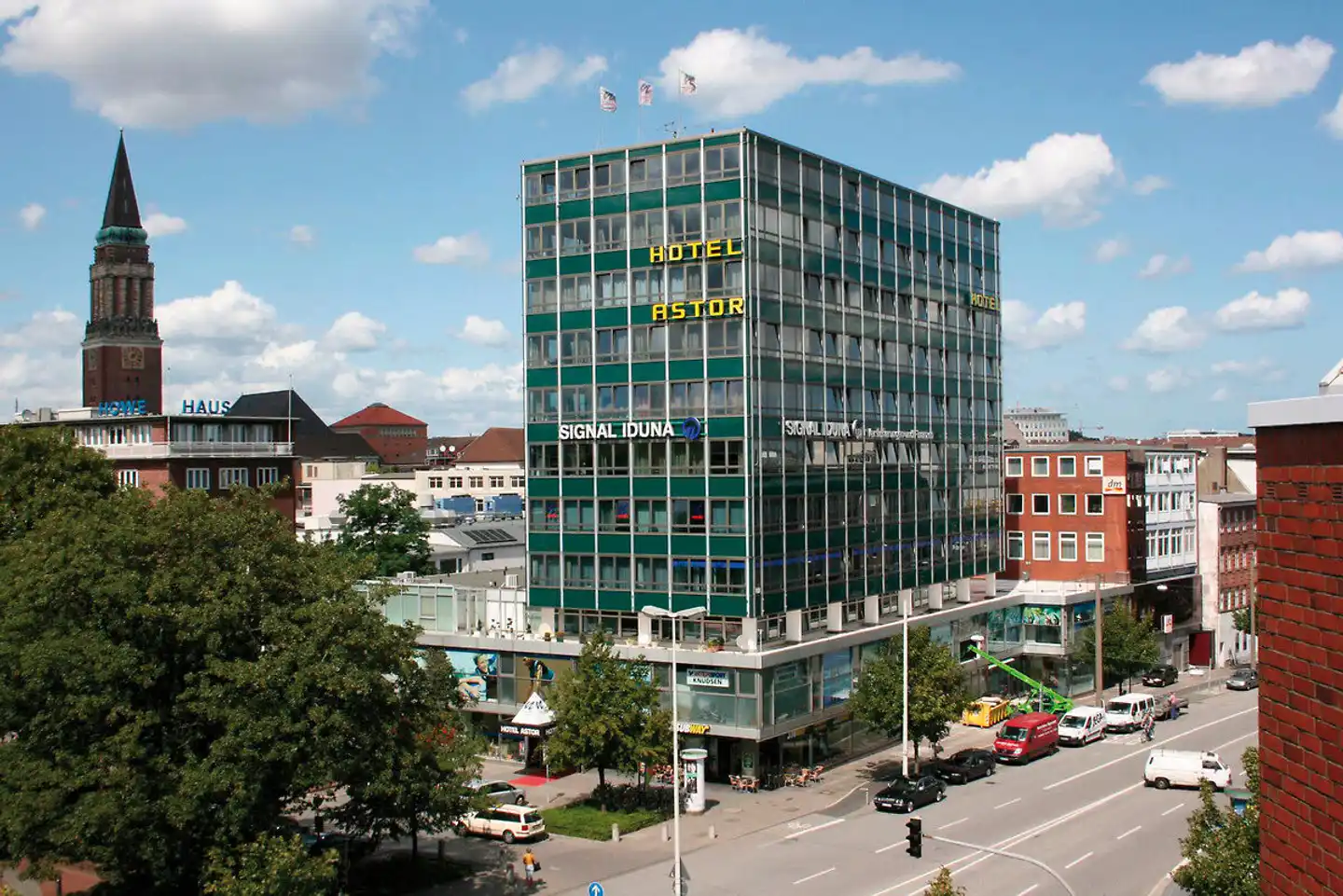 Hotel Astor Kiel by Campanile Aussenansicht
