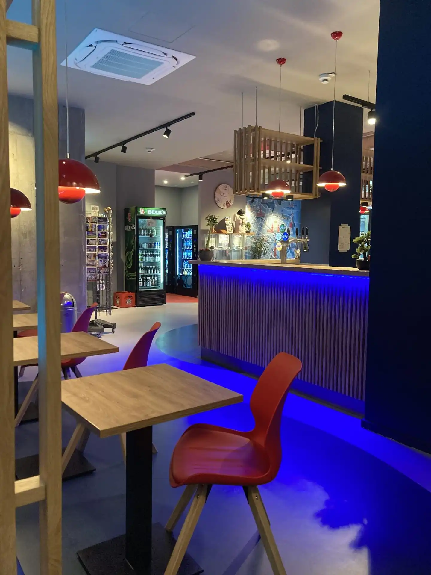 acama Kreuzberg Hotel + Hostel Bar
