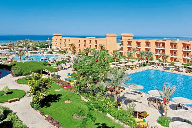 Three Corners Sunny Beach Resort Aussenansicht