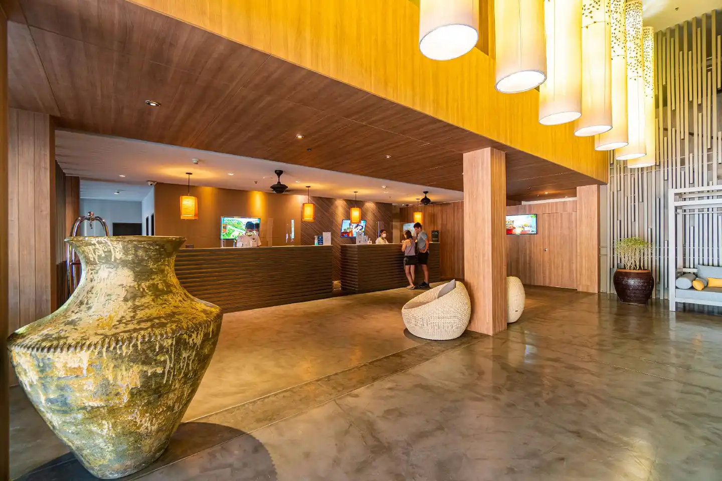 Radisson Resort and Suites Phuket Lobby