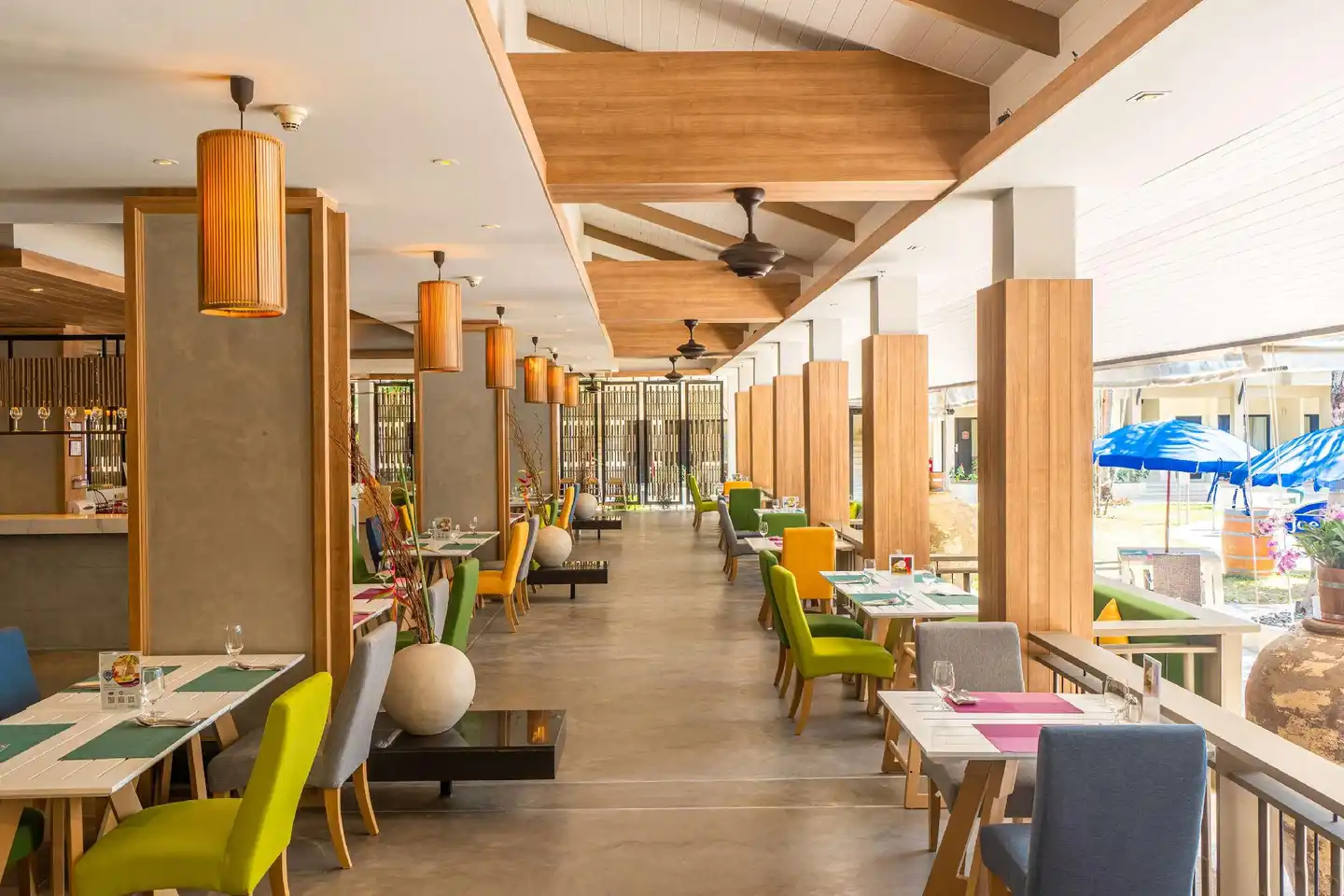 Radisson Resort and Suites Phuket Restaurant