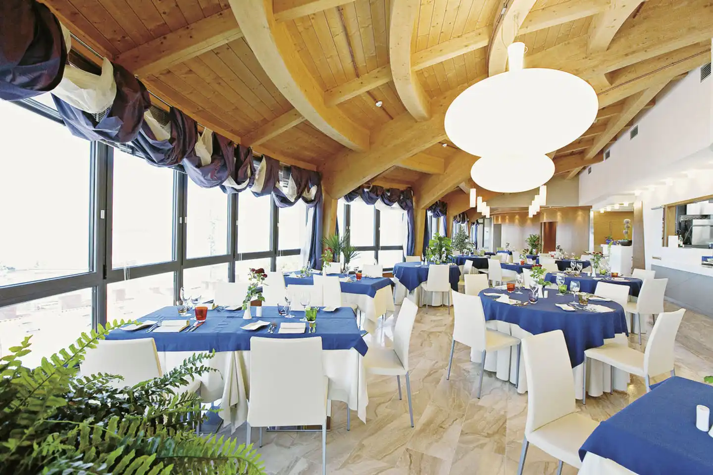 Laguna Palace Restaurant