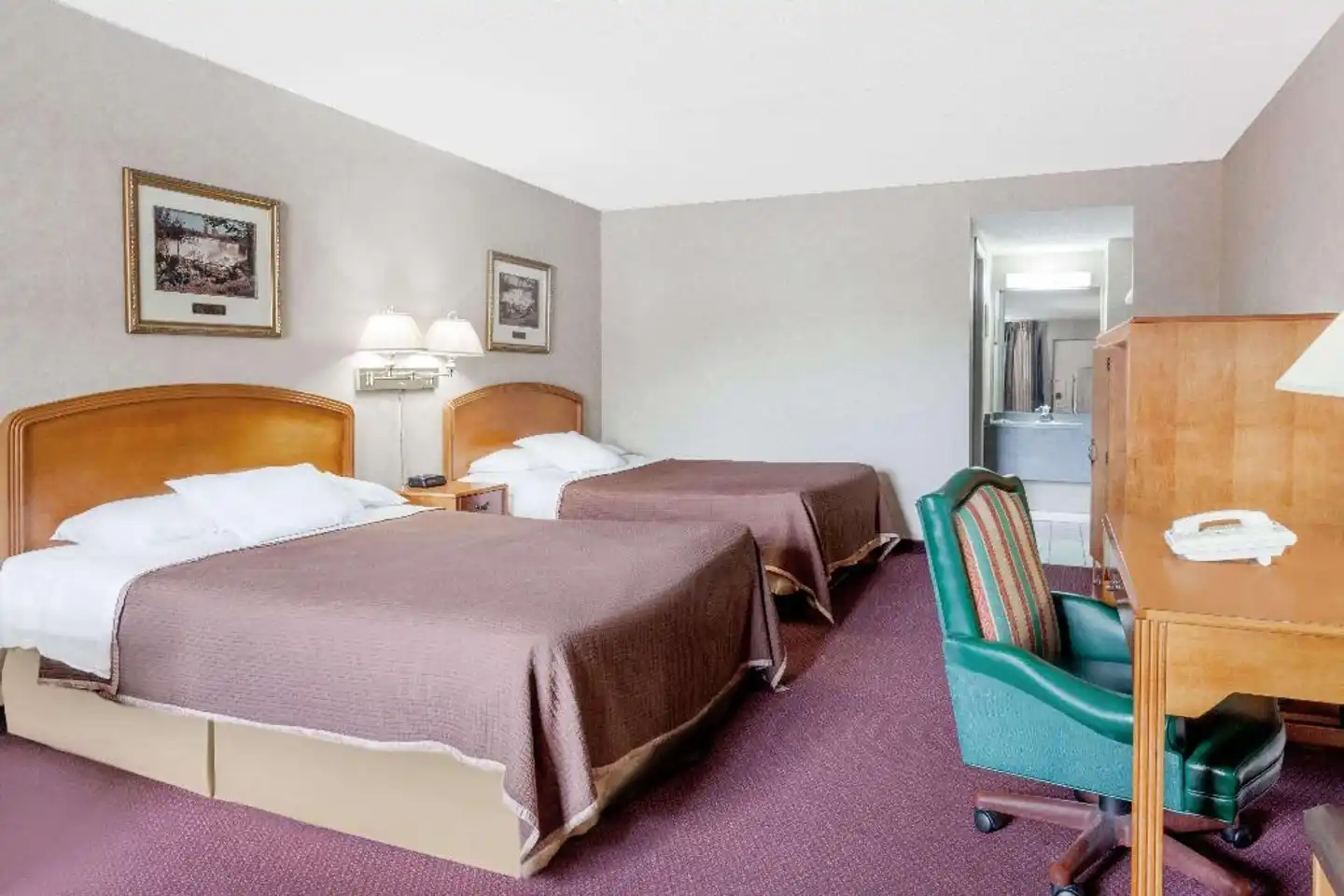 Howard Johnson Express Inn Wohnbeispiel
