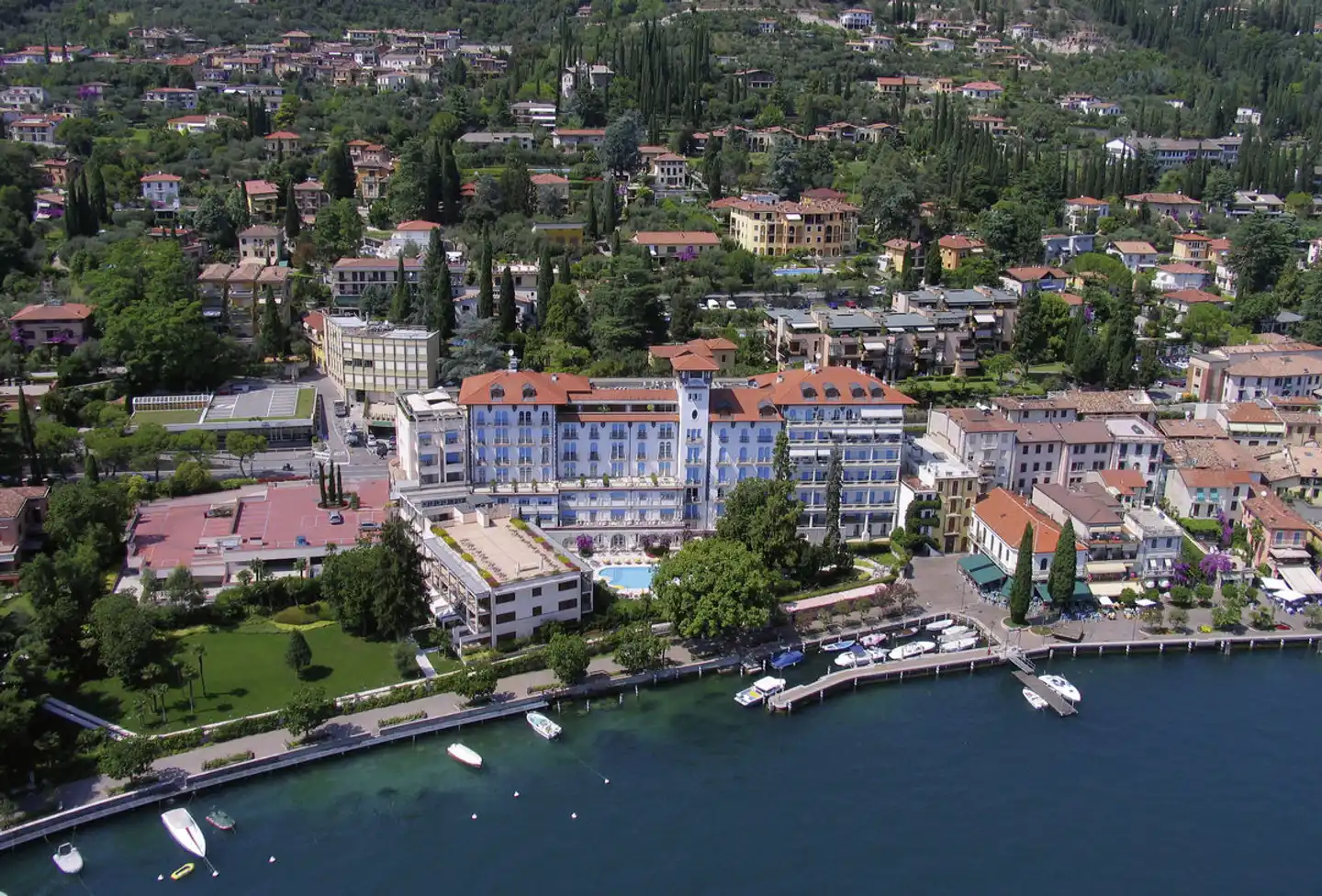 Hotel Savoy Palace Aussenansicht